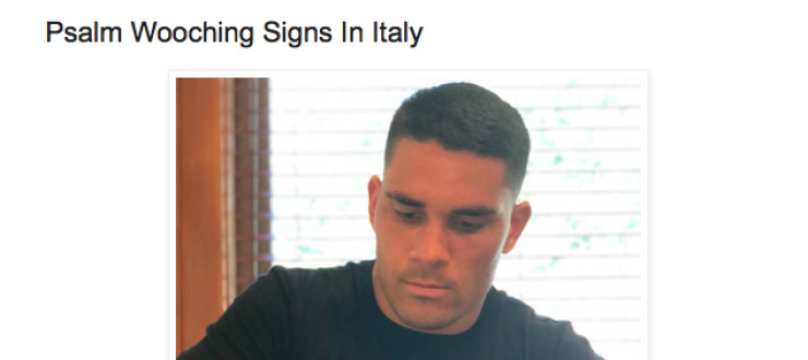 Psalm Wooching signs in Italy