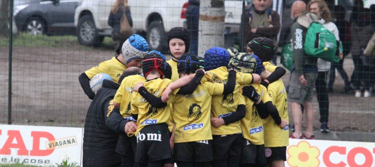 I piccoli rugbisti veronesi festeggiano i 3 podi conquistati alla Coppa Leonero