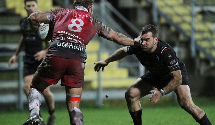 IL XV DI JIMENEZ E' IMPRECISO E I BIANCOROSSI NE APPROFITTANO: ALLO ZAFFANELLA FINISCE 22-23