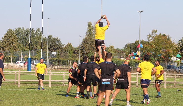POSITIVA GIORNATA DI ALLENAMENTI CONGIUNTI A PARMA TRA LE ZEBRE E IL RUGBY VIADANA 1970